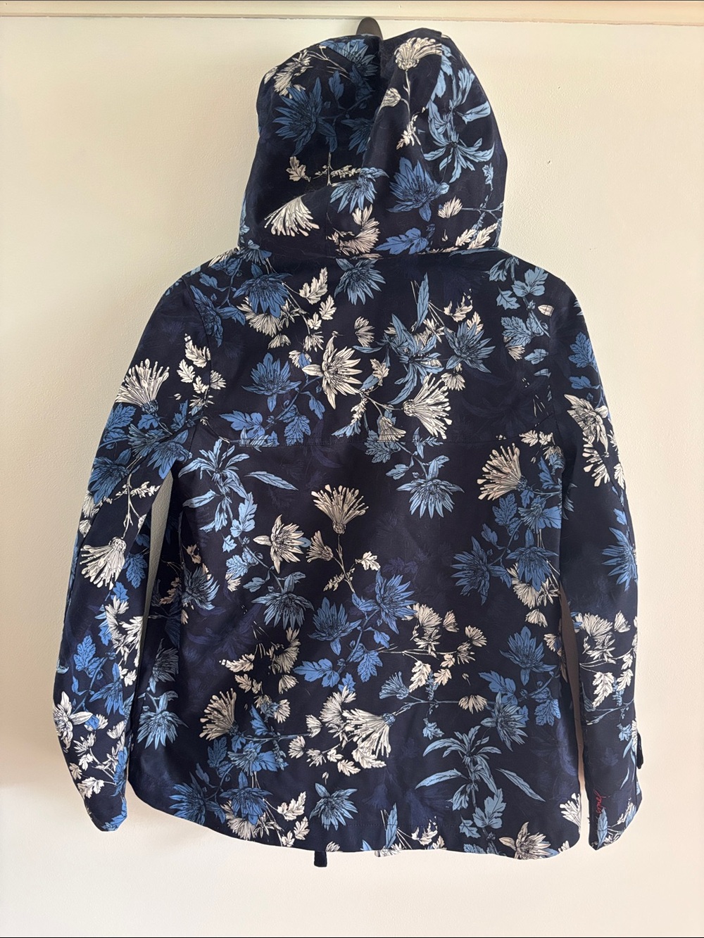 Joules • Navy Hooded Rain Jacket with Blue & White Floral Print - Picture 2 of 8